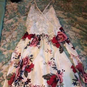 Floral dress NEVER WORN